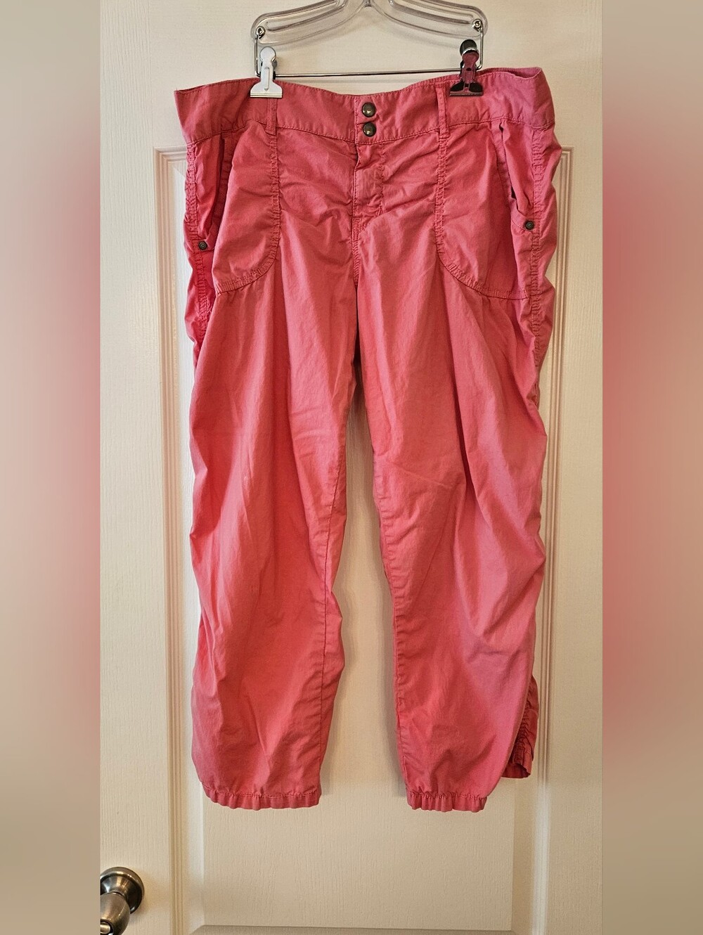 Sanctuary Coral Pink Capris